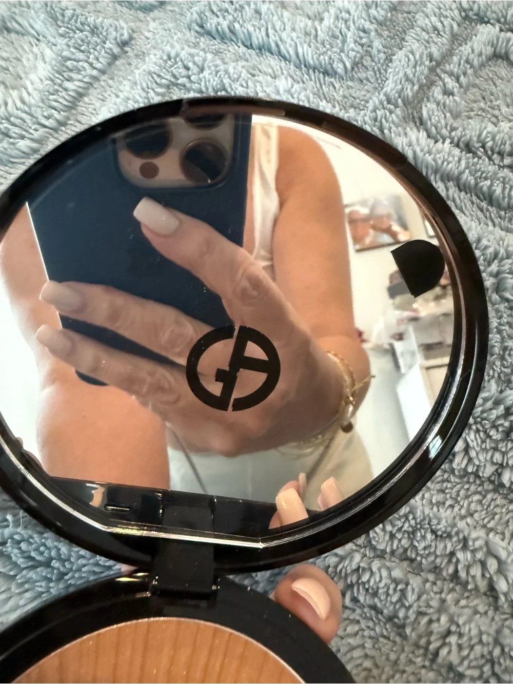 GIORGIO ARMANI 2026 BRONZER HIGHLIGHTER / nottt shiny !!  A must !!! with my $